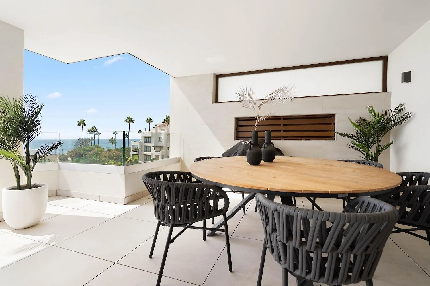 Brand New Luxury 2Bd Velaya Beachfront Rdr442 Estepona İspanya